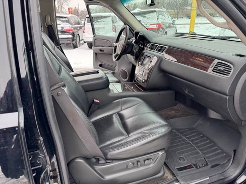 Used 2008 GMC Yukon XL Denali image 31