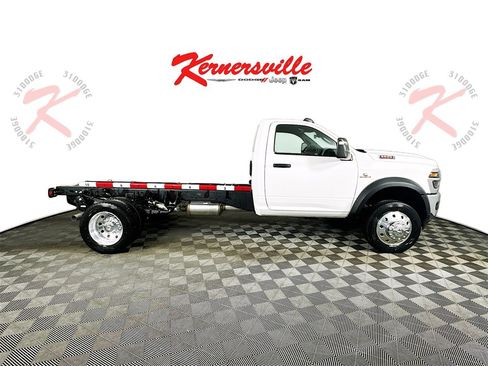New 2026 RAM 5500 Tradesman w/ Chrome Appearance Group image 8