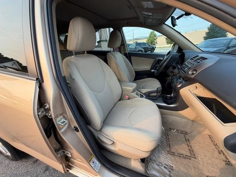 Used 2012 Toyota RAV4 4WD w/ Upgrade Value Pkg image 26