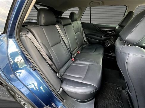 Used 2022 Subaru Outback Limited AWD/4WD image 25