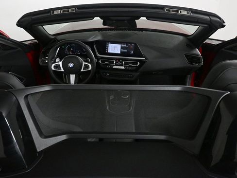 Used 2024 BMW Z4 sDrive30i image 16