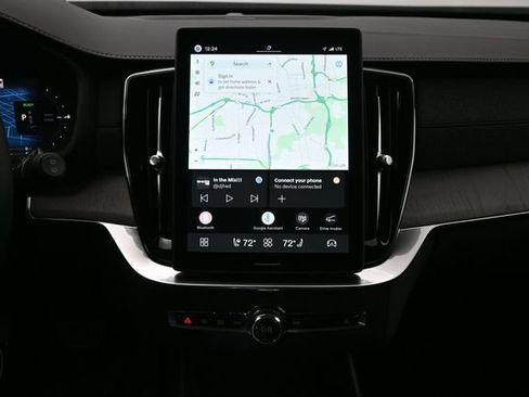 New 2026 Volvo XC90 T8 Ultra w/ Protection Package Premier AWD/4WD image 14