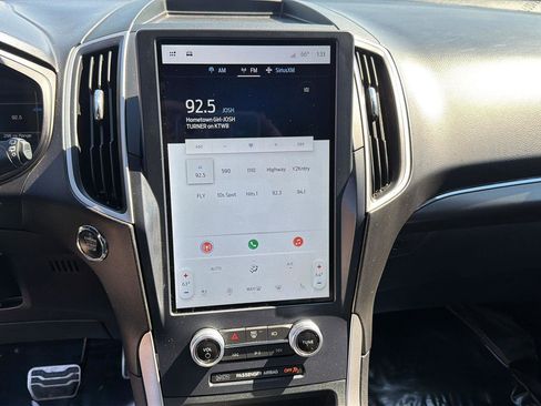 Used 2022 Ford Edge ST-Line image 15