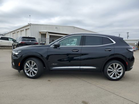 Used 2023 Buick Envision Avenir image 8