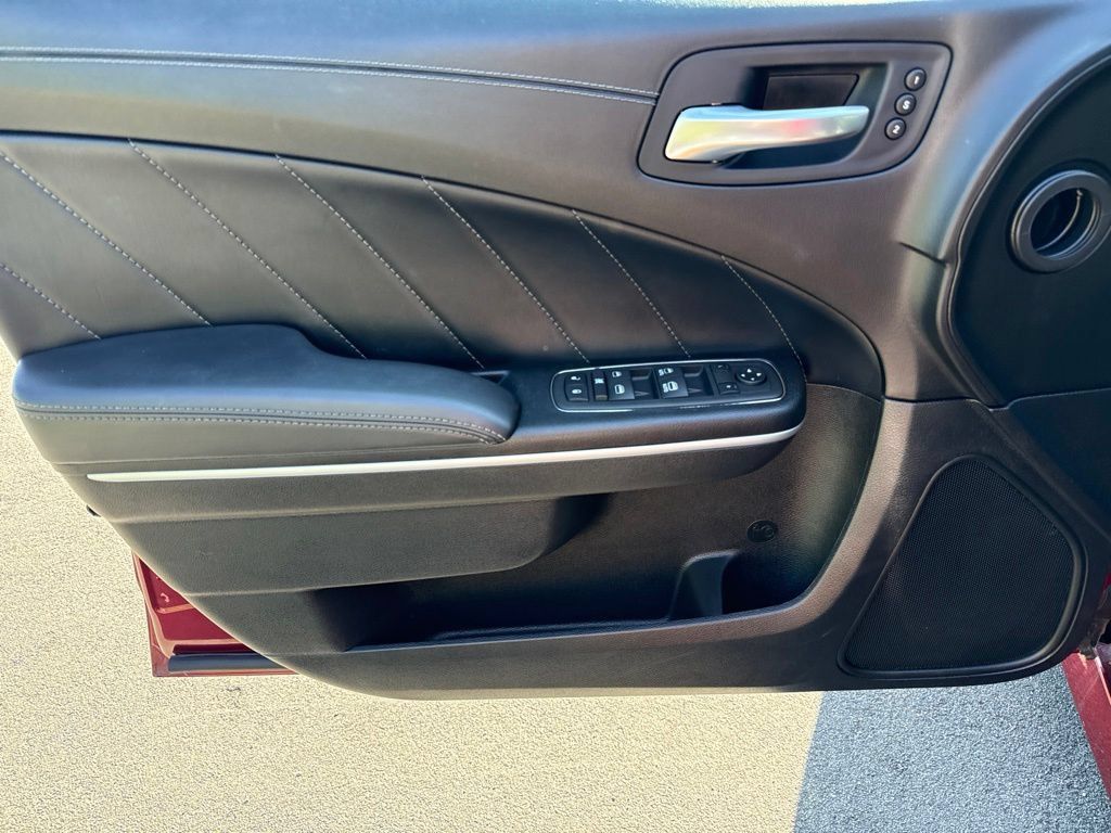 Used 2022 Dodge Charger GT w/ Plus Group AWD/4WD image 17