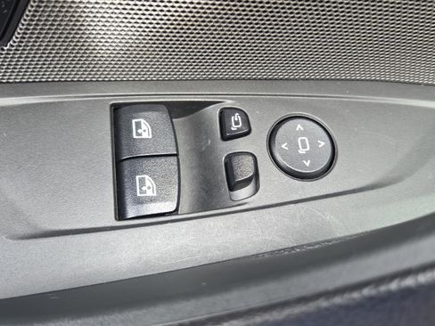 Certified 2025 BMW M440i Coupe image 33