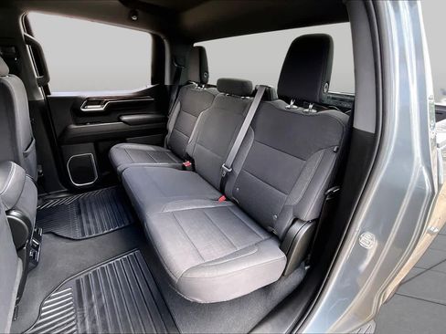 Used 2023 GMC Sierra 1500 SLE AWD/4WD image 21