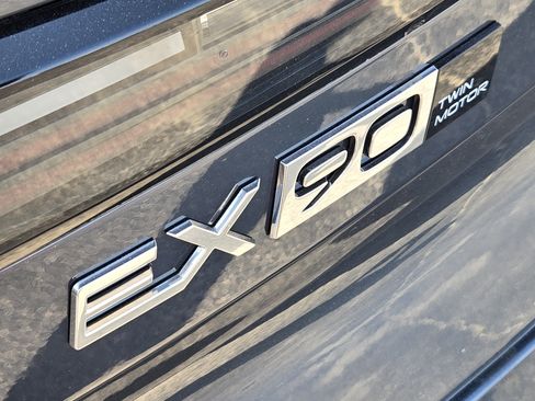 New 2026 Volvo EX90 Ultra AWD/4WD image 30