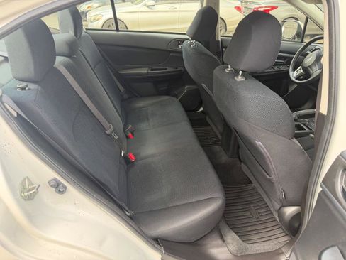 Used 2014 Subaru Impreza 2.0i Premium w/ All-Weather Package w/CVT image 13
