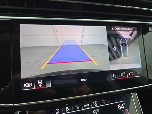 Used 2025 Audi Q8 Prestige image 22