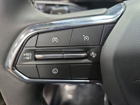 New 2026 Chevrolet Equinox LT image 18