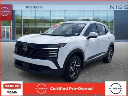 Used 2025 Nissan Kicks SV w/ Illumination Package