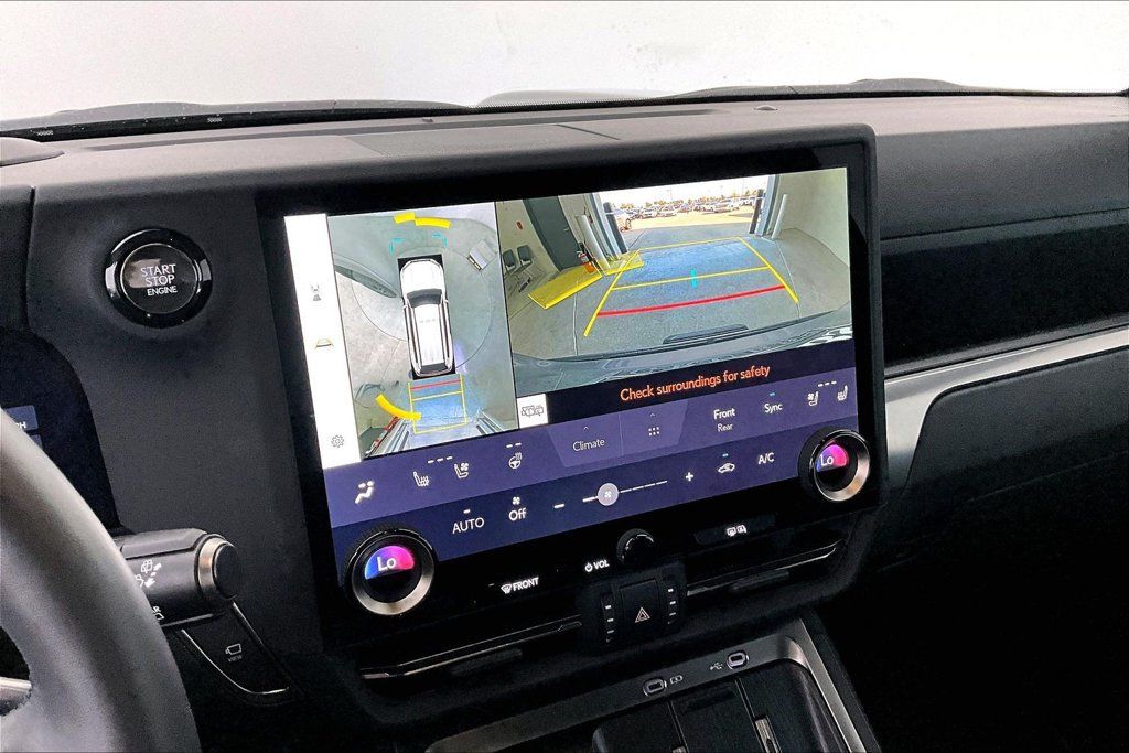 Used 2024 Lexus GX 550 w/ Accessory Package (Z1) AWD/4WD image 24