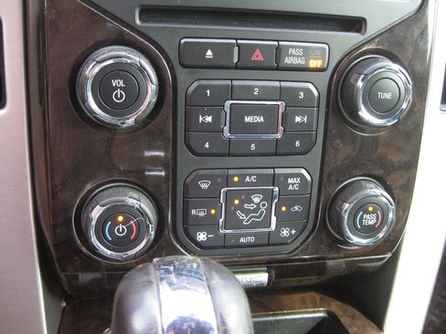 Used 2014 Ford F150 Platinum AWD/4WD image 20