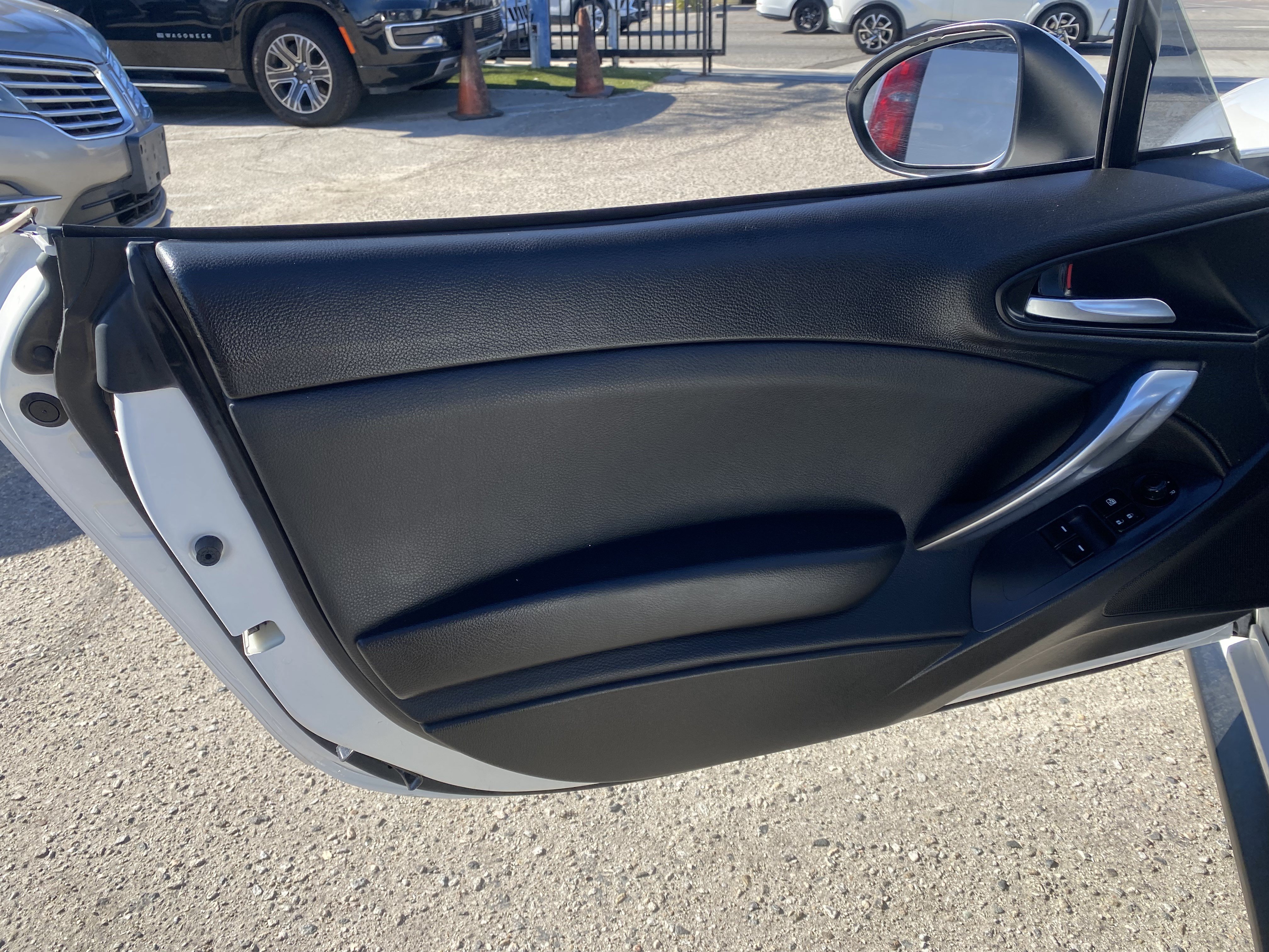 Used 2017 FIAT 124 Spider Classica RWD image 18