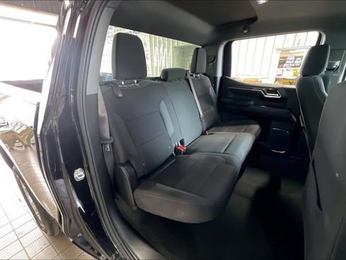 Used 2025 Chevrolet Silverado 1500 LT RWD image 15
