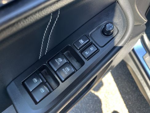Used 2019 Subaru Outback 3.6R Limited w/ Protection Package #1 AWD/4WD image 18