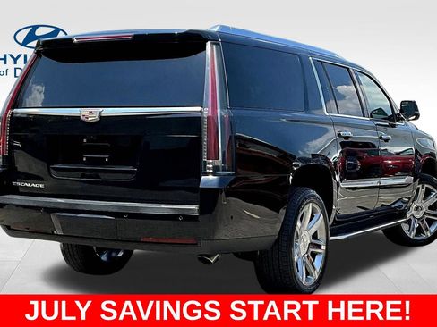 Used 2020 Cadillac Escalade ESV Luxury RWD image 7