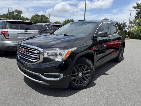 Used 2018 GMC Acadia SLT FWD image 1