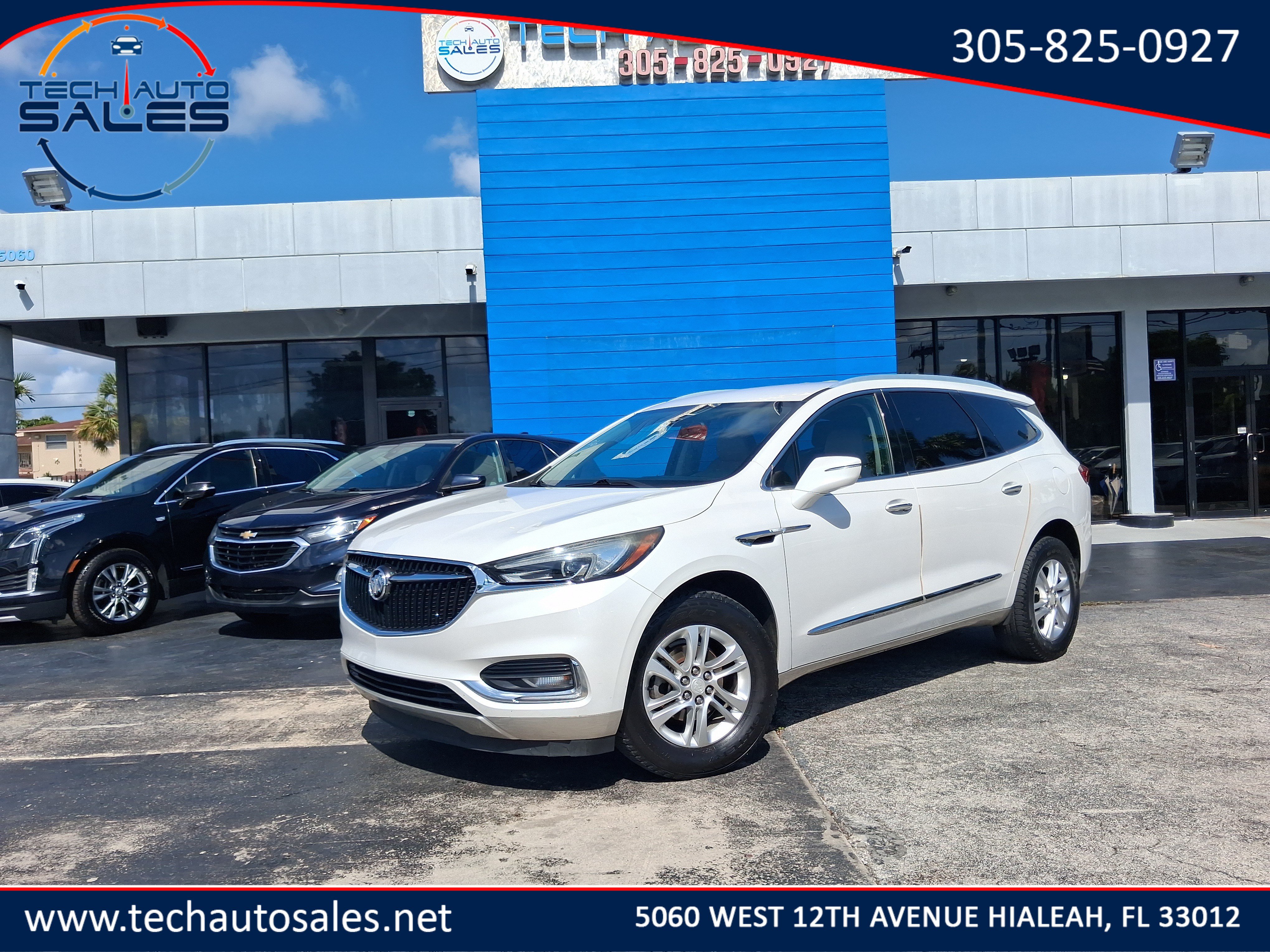 Used 2018 Buick Enclave Essence FWD image 1