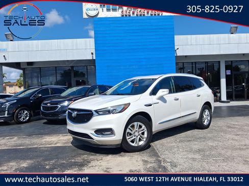 Used 2018 Buick Enclave Essence FWD image 1
