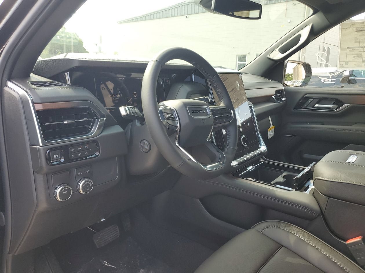 New 2026 GMC Yukon Denali RWD image 20