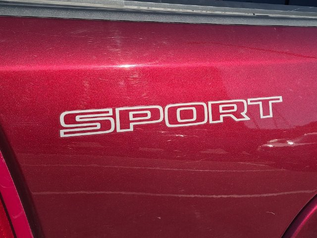 Used 2020 RAM 1500 Laramie w/ Sport Appearance Package AWD/4WD image 8