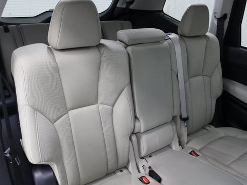 Used 2020 Subaru Ascent Premium w/ Convenience Package image 27