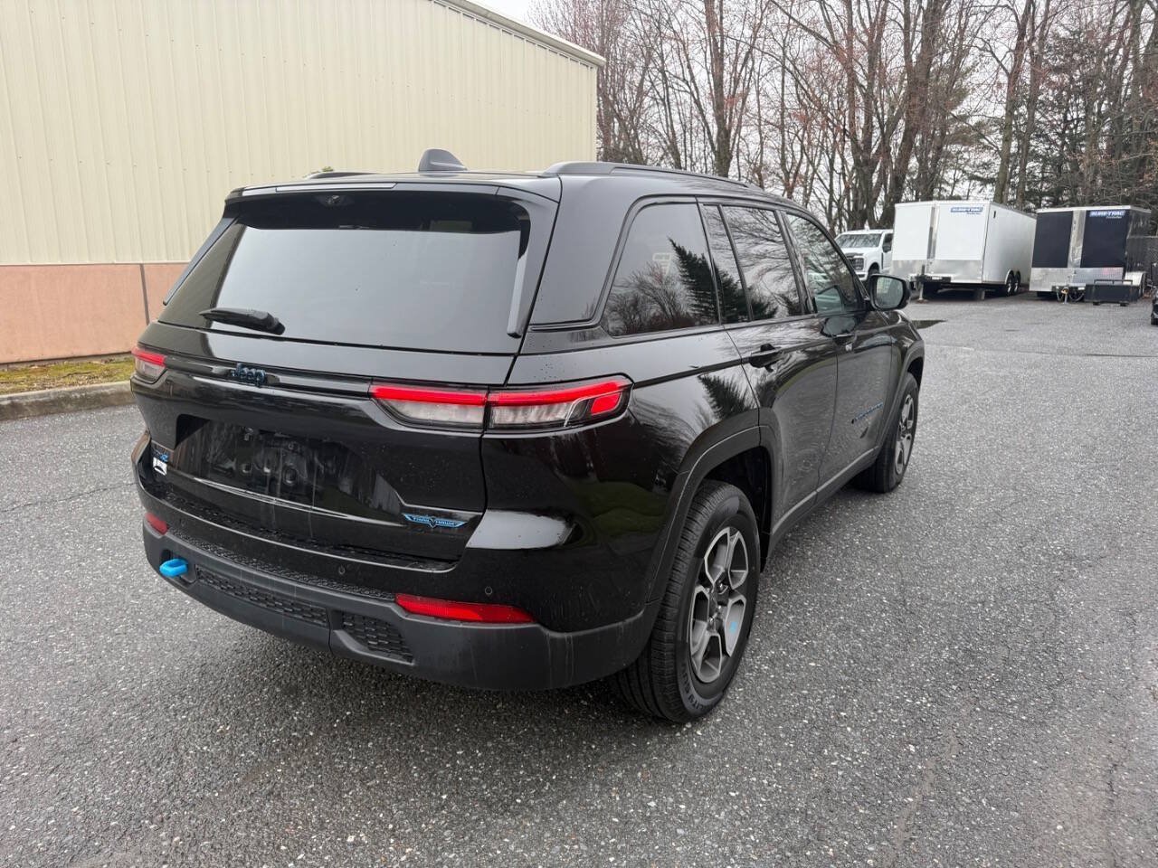 Used 2023 Jeep Grand Cherokee Trailhawk w/ Luxury Tech Group III AWD/4WD image 9