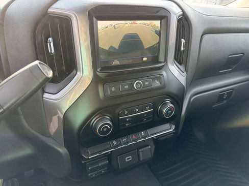 Certified 2019 Chevrolet Silverado 1500 Custom Trail Boss w/ Custom Convenience Package image 7