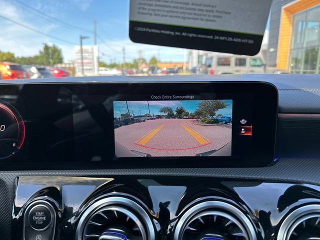Used 2021 Mercedes-Benz CLA 250 4MATIC image 37