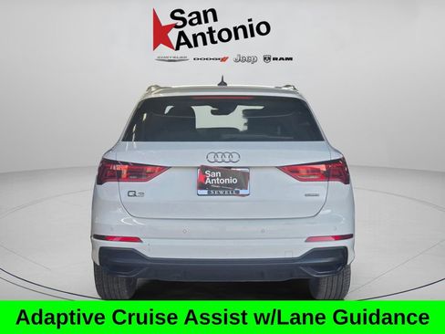 Used 2022 Audi Q3 2.0T Premium Plus image 6