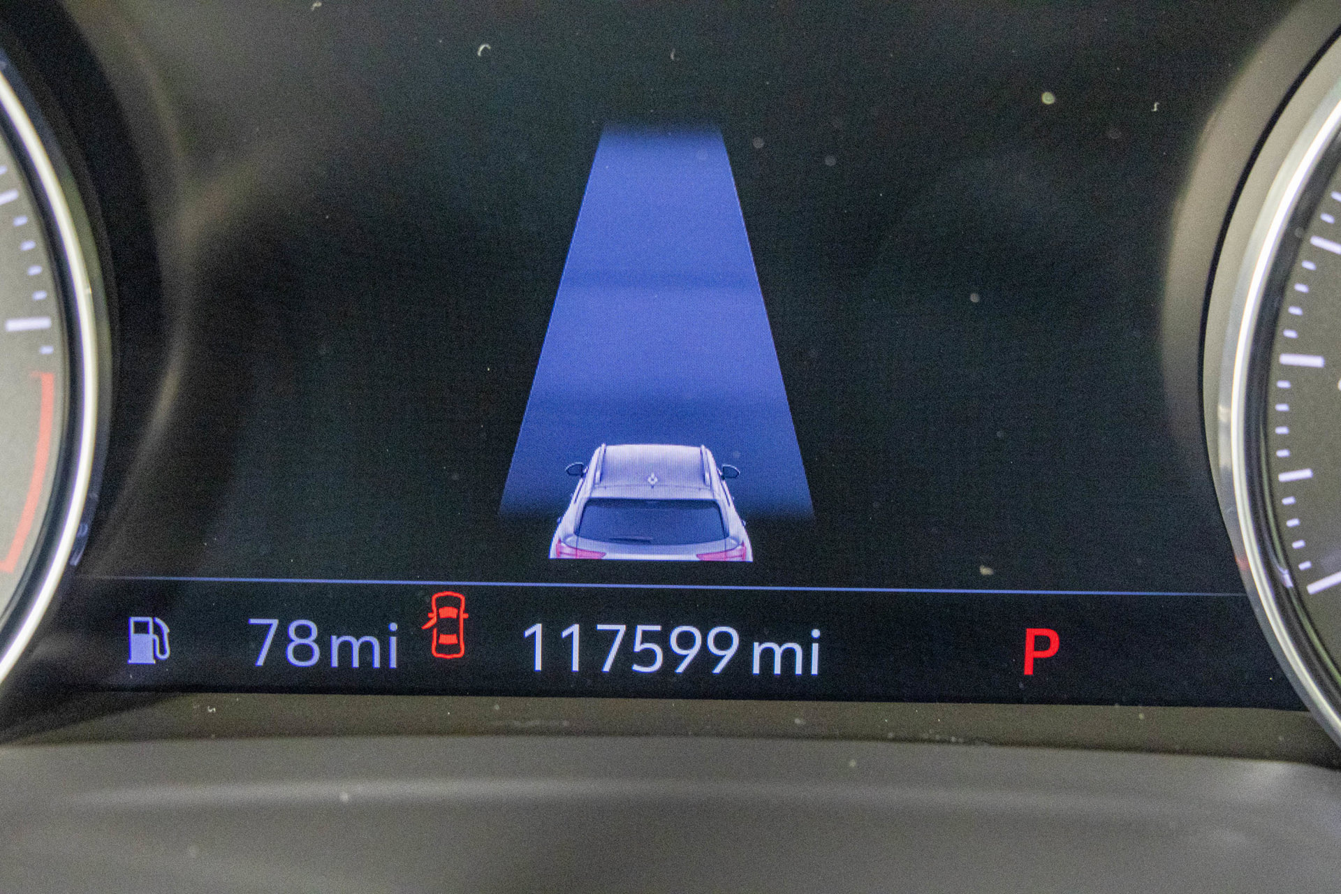 Used 2022 Buick Envision Essence w/ Technology Package I FWD image 37