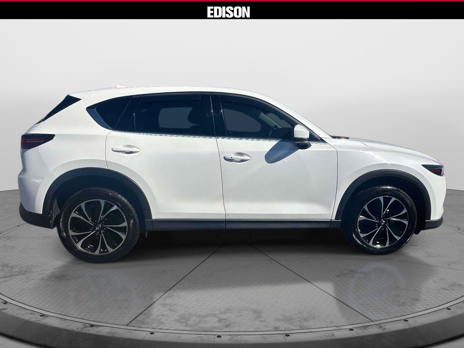 Used 2022 MAZDA CX-5 AWD 2.5 S w/ Premium Package image 3