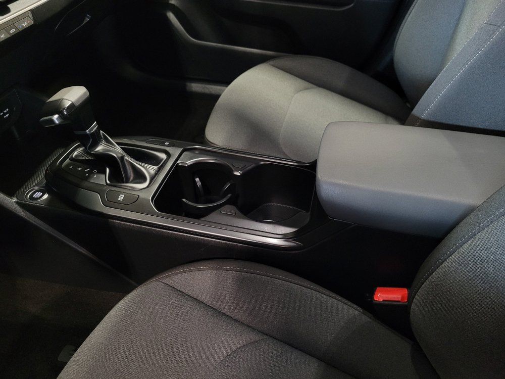 Used 2025 Kia K4 FWD image 26