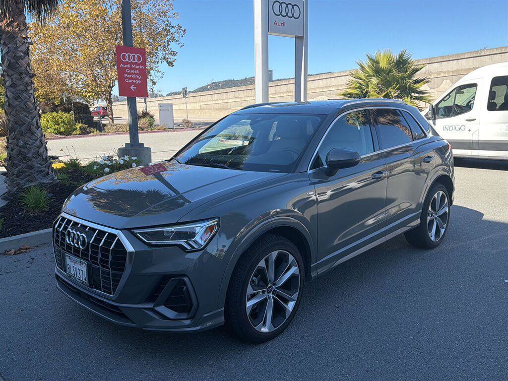 Used 2019 Audi Q3 2.0T Premium Plus AWD/4WD image 1