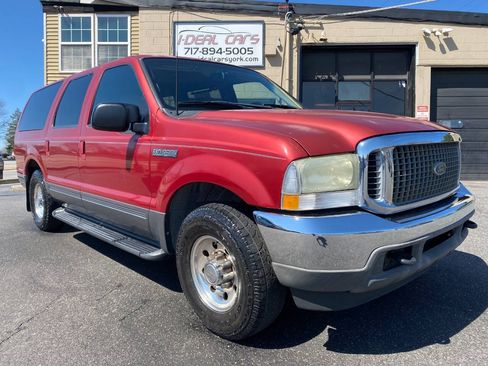 Used 2002 Ford Excursion XLT RWD image 1
