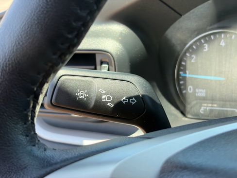 Used 2023 Ford Explorer XLT RWD image 17