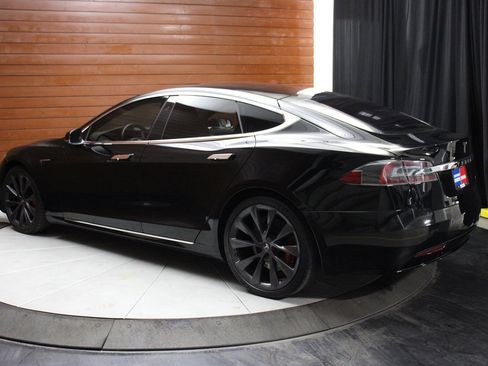 Used 2019 Tesla Model S Performance AWD/4WD image 9