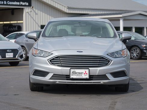 Used 2017 Ford Fusion S FWD image 8