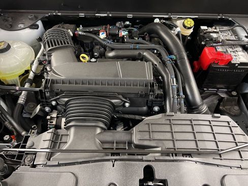 New 2025 Ford Maverick Lobo image 33