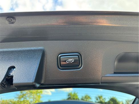 Used 2021 Kia Telluride EX w/ Towing Package image 47