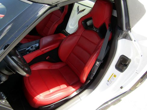 Used 2015 Chevrolet Corvette Stingray Convertible w/ 3LT Preferred Equipment Group image 9