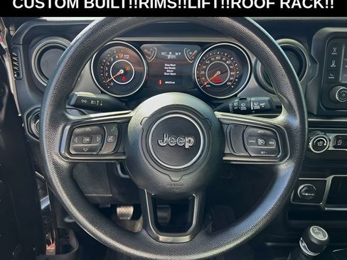 Used 2021 Jeep Wrangler Unlimited Sport AWD/4WD image 39