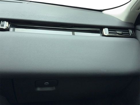 Used 2024 Land Rover Range Rover Velar S image 20