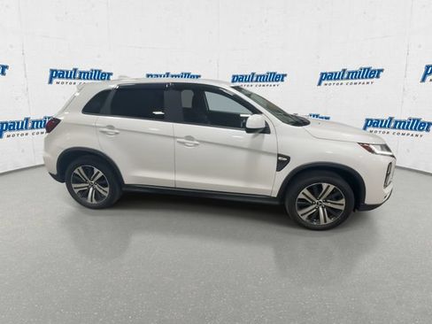 Used 2020 Mitsubishi Outlander Sport ES FWD image 13