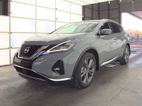 Certified 2024 Nissan Murano Platinum w/ Cargo Package image 3