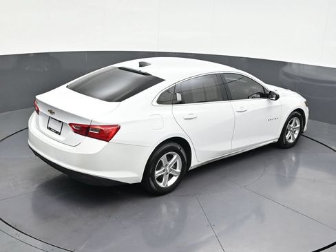 Used 2022 Chevrolet Malibu LS FWD image 19