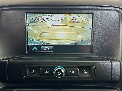 Used 2019 Chevrolet Silverado 1500 Custom w/ Custom Convenience Package image 15