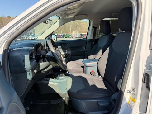 Used 2023 Ford Maverick XL w/ Equipment Group 100A Standard image 12